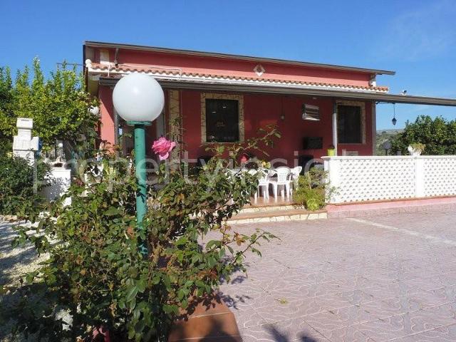 Villa in vendita a Avola SR