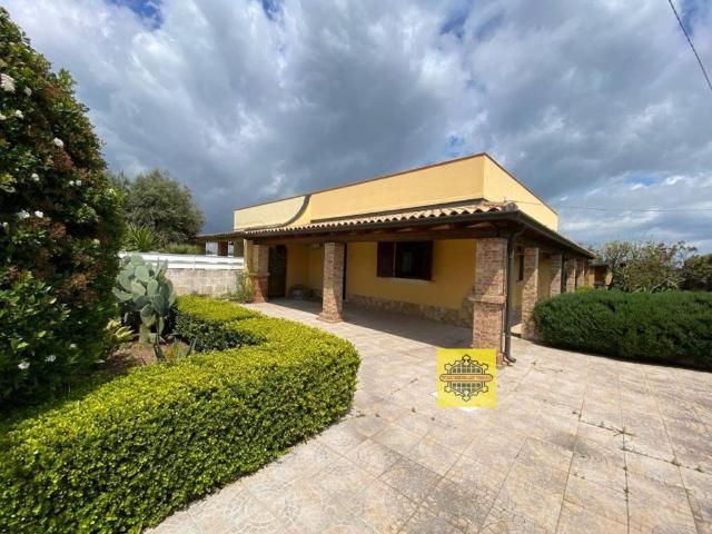 Villa in vendita a Avola SR