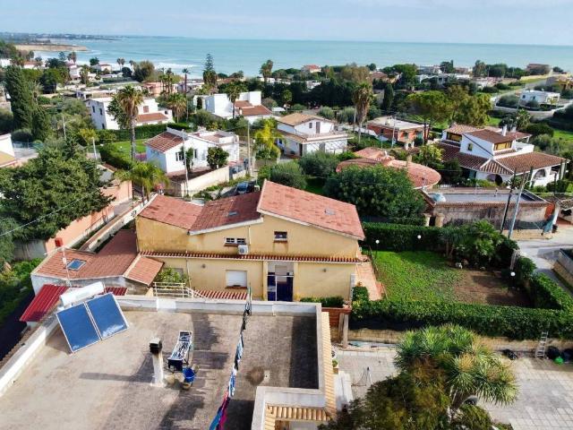Villa in vendita a Avola SR
