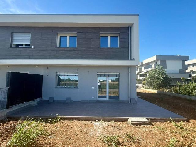 Villa in vendita a Azzano San Paolo BG