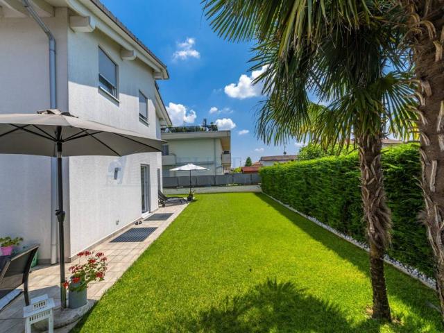 Villa in vendita a Azzano San Paolo BG