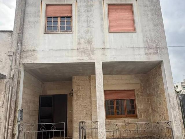 Villa in vendita a Botrugno LE