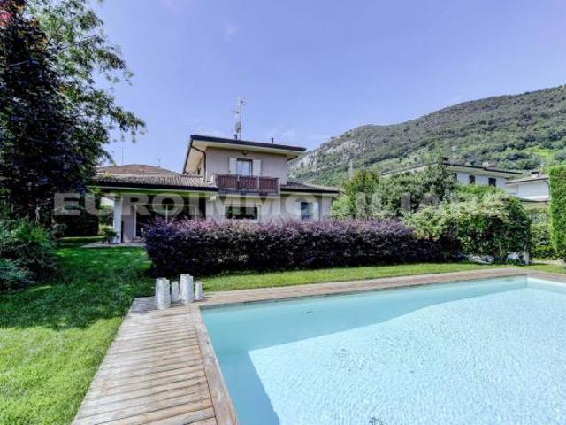 Villa in vendita a Botticino