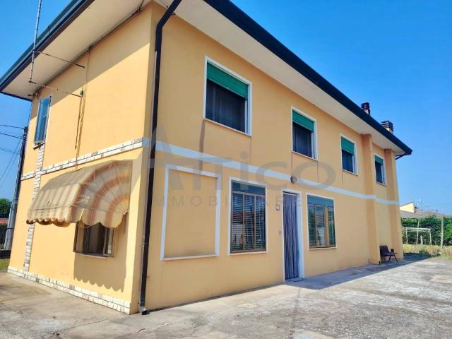 Villa in vendita a Boara Pisani PD