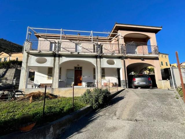 Villa in vendita a Boissano SV