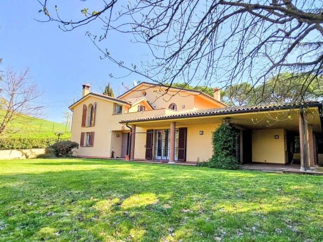 Villa in vendita a Bologna BO
