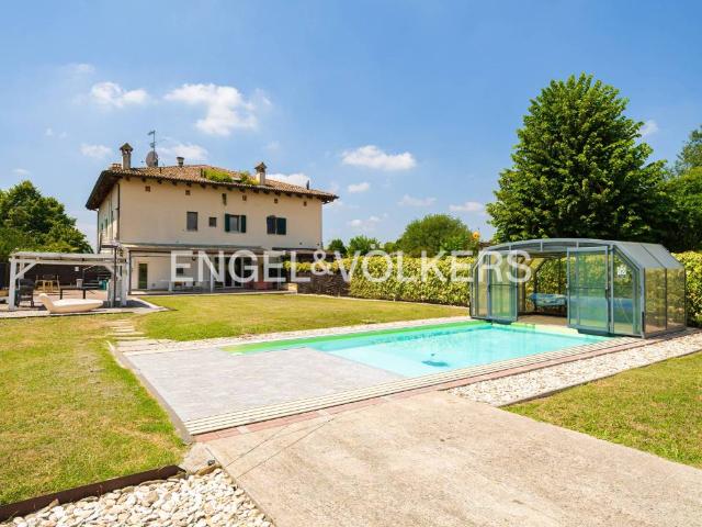 Villa in vendita a Bologna BO