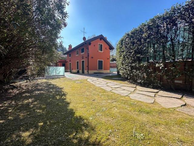 Villa in vendita a Bologna, Saragozza