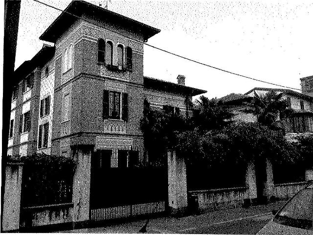Villa in vendita a Bollate