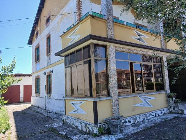 Villa in vendita a Boltiere BG