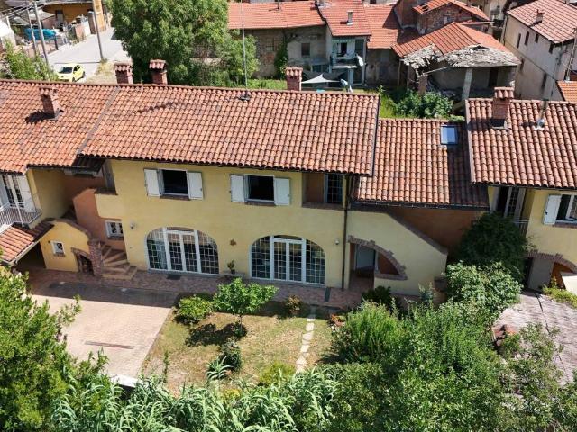 Villa in vendita a Borgo San Dalmazzo CN