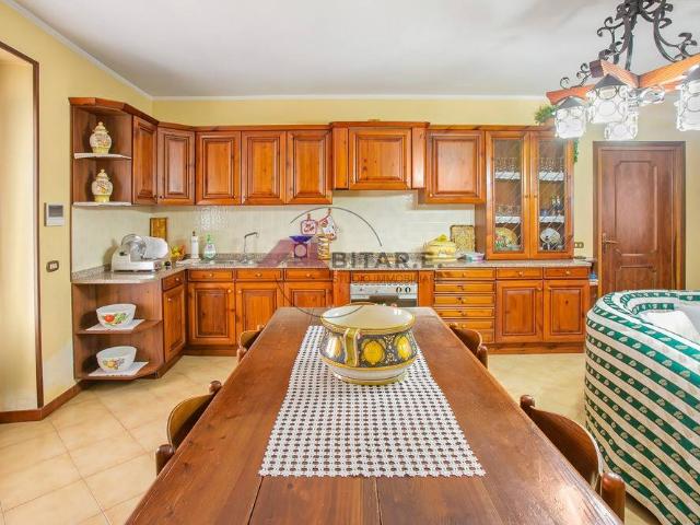 Villa in vendita a Borgo San Giacomo BS