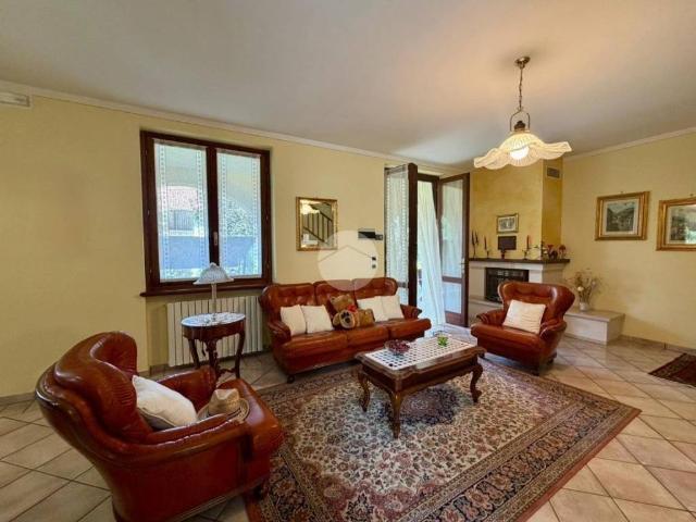 Villa in vendita a Borgo San Giacomo BS