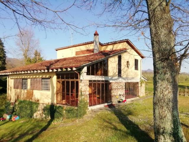 Villa in vendita a Borgo San Lorenzo FI