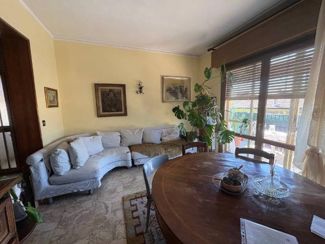 Villa in vendita a Borgonovo Val Tidone PC
