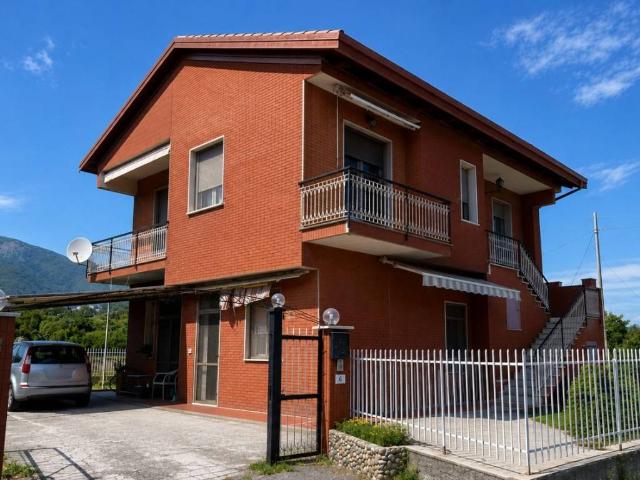 Villa in vendita a Borghetto Santo Spirito SV
