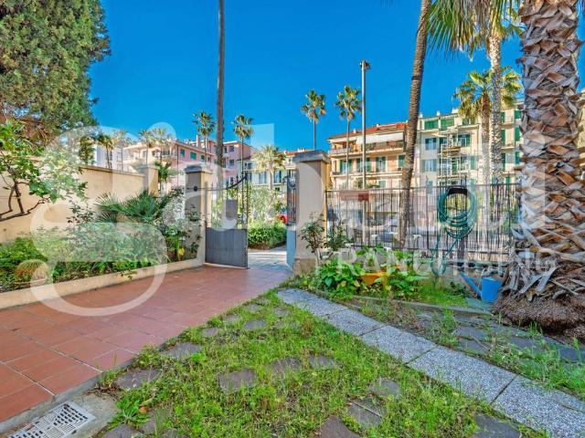 Villa in vendita a Bordighera IM