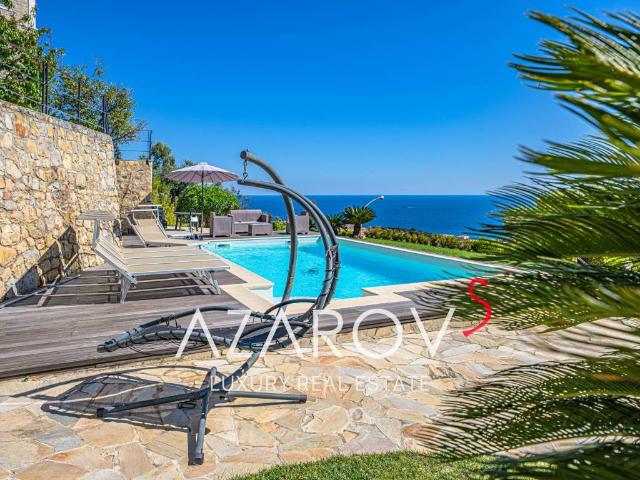 Villa in vendita a Bordighera IM