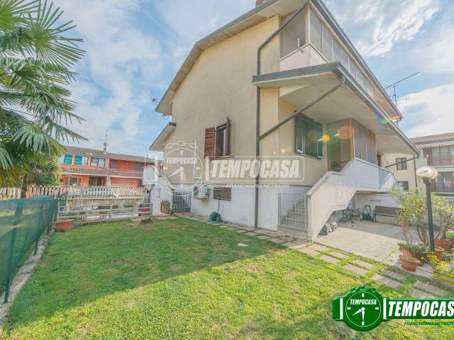 Villa in vendita a Bornasco