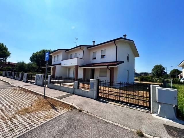 Villa in vendita a Badia Polesine RO