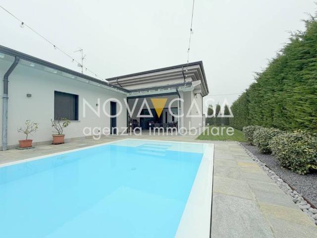 Villa in vendita a Bagnolo Cremasco CR