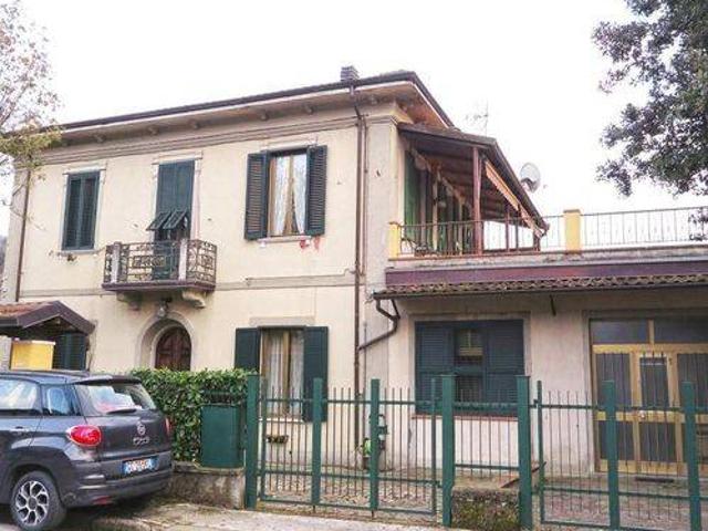 Villa in vendita a Bagnone MS