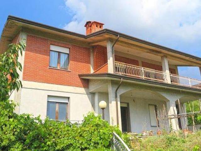Villa in vendita a Bagnone MS