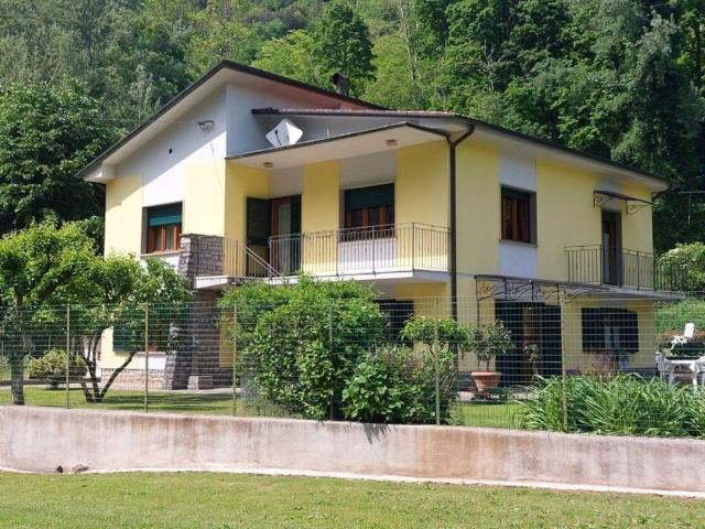 Villa in vendita a Bagni di Lucca LU