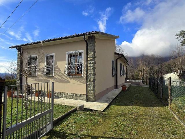 Villa in vendita a Bagni di Lucca LU