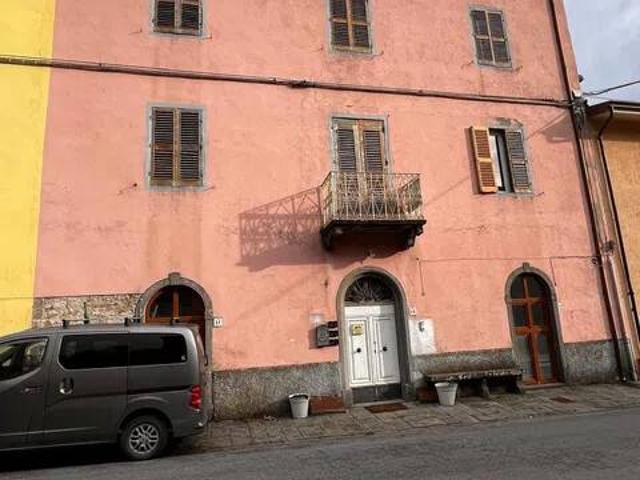 Villa in vendita a Bagni di Lucca LU