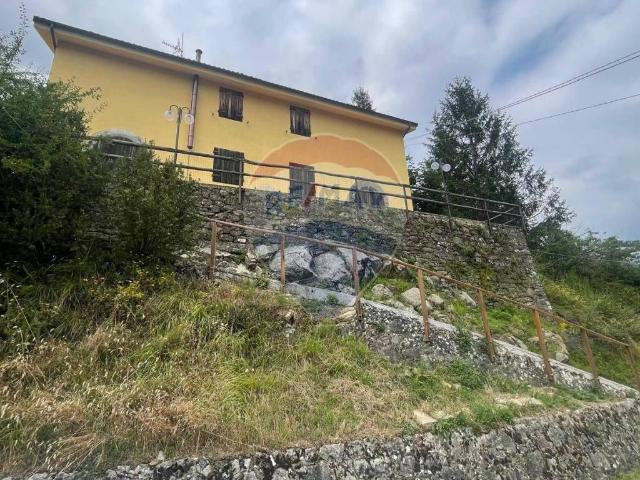 Villa in vendita a Bagni di Lucca LU