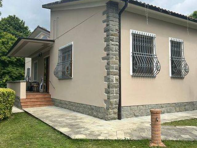 Villa in vendita a Bagni di Lucca LU