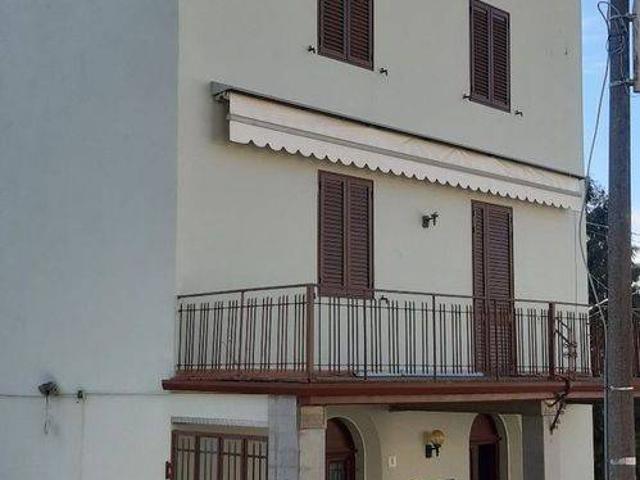 Villa in vendita a Bagni di Lucca LU