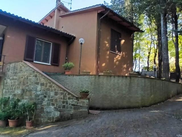 Villa in vendita a Barberino Tavarnelle FI