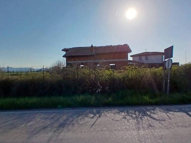 Villa in vendita a Barbianello PV