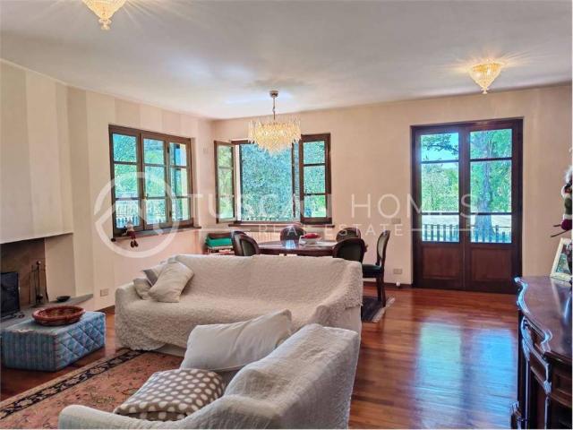Villa in vendita a Barga LU