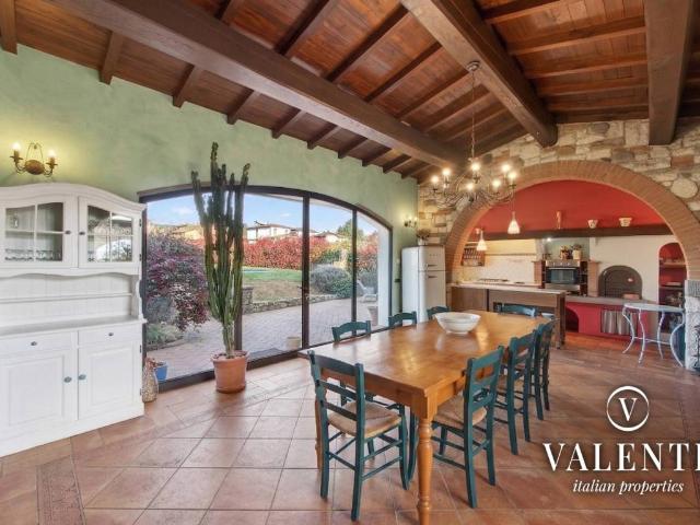 Villa in vendita a Barga LU