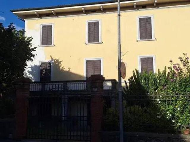 Villa in vendita a Barga LU