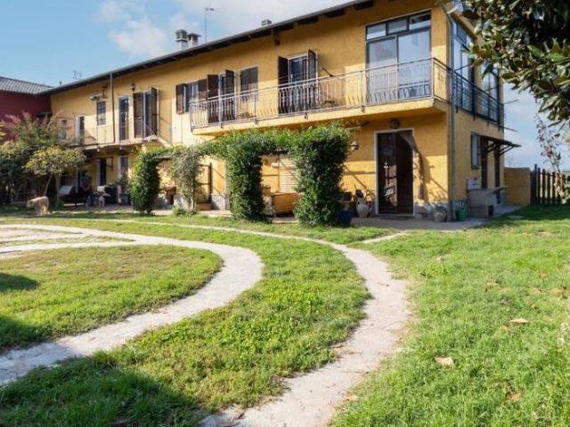 Villa in vendita a Barge CN