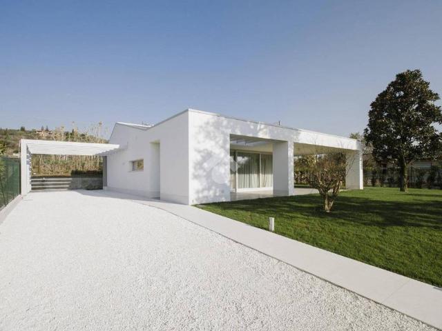 Villa in vendita a Bardolino VR