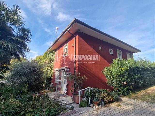 Villa in vendita a Bardolino VR