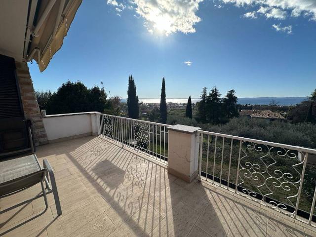 Villa in vendita a Bardolino VR