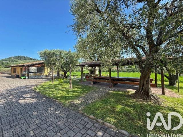 Villa in vendita a Bardolino VR