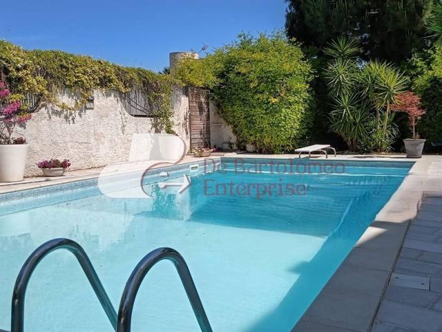 Villa in vendita a Bari
