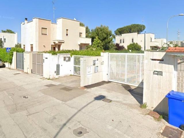 Villa in vendita a Bari BA