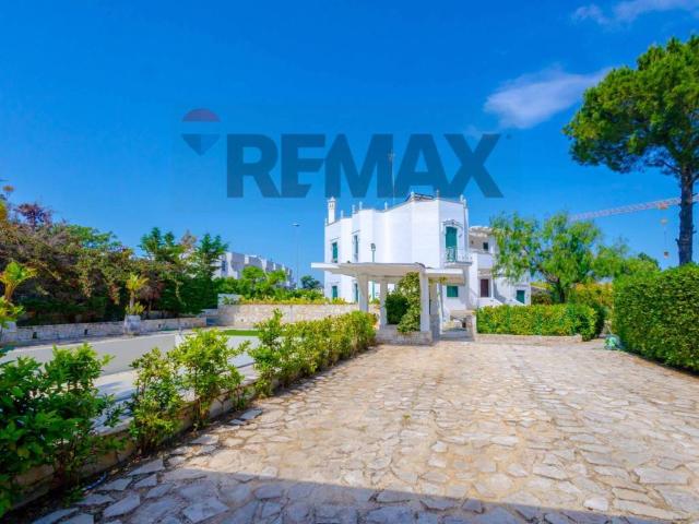 Villa in vendita a Bari BA