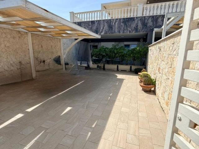 Villa in vendita a Bari BA