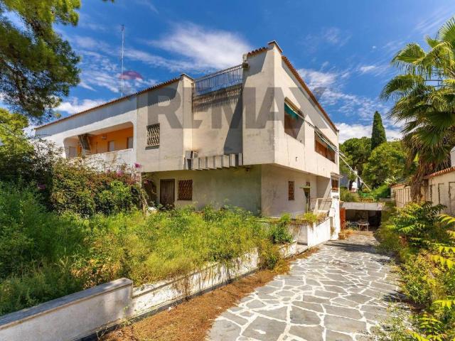 Villa in vendita a Bari BA
