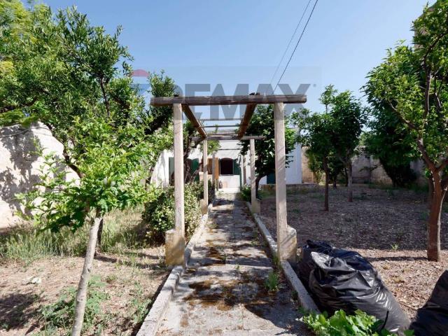 Villa in vendita a Bari BA