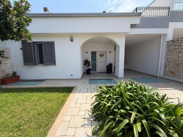 Villa in vendita a Bari BA